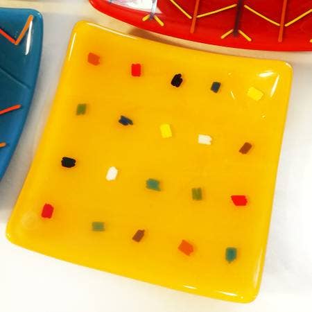 Colorful Dots Dish 4"x 4"