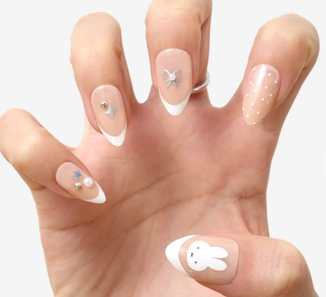 Fruity Miffy Nails