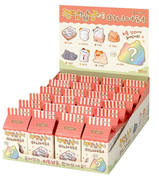 Random Cozy Cat Mini Figure