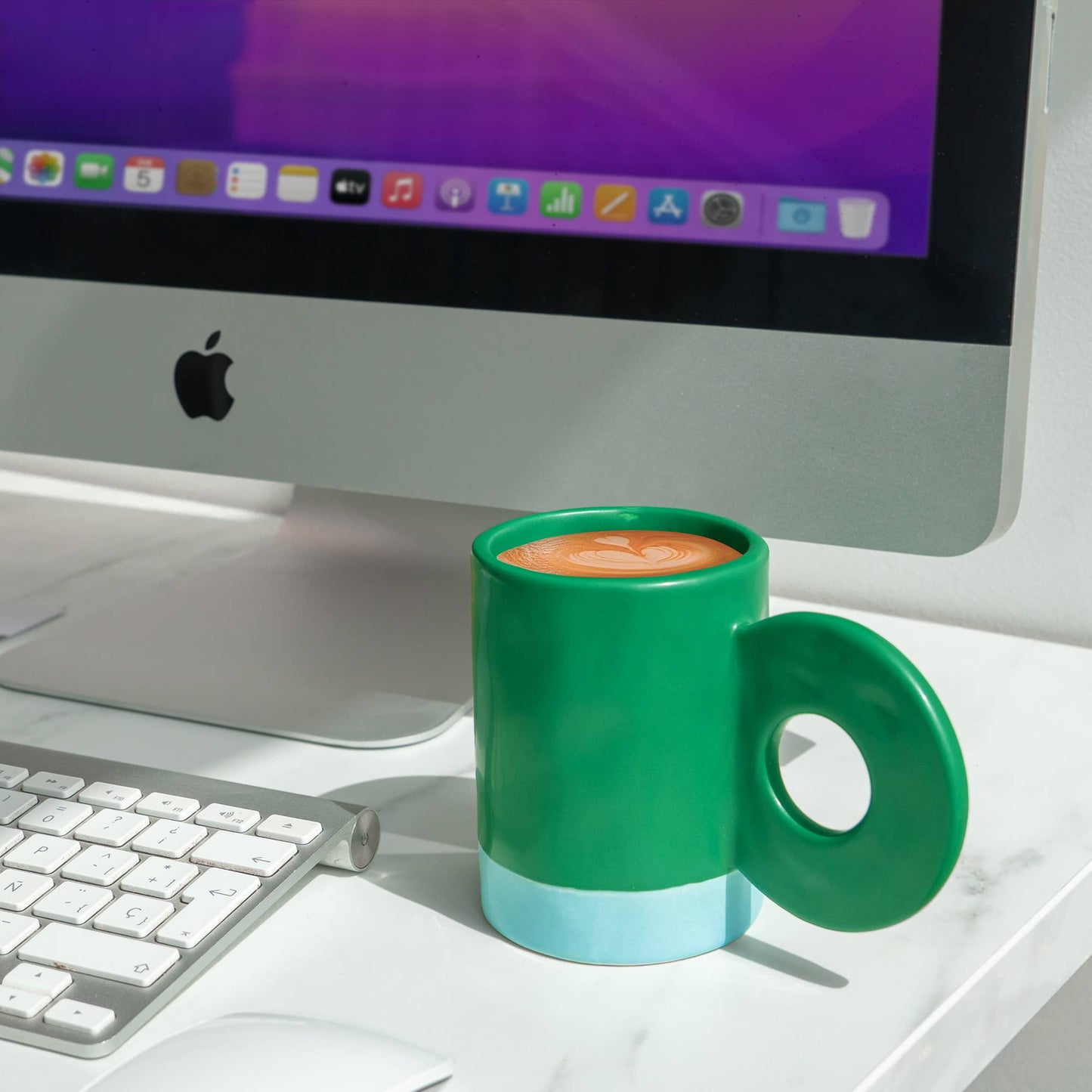 GREEN CERAMIC MUG HF