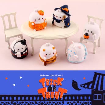 Molang Halloween Random Figures vol.2