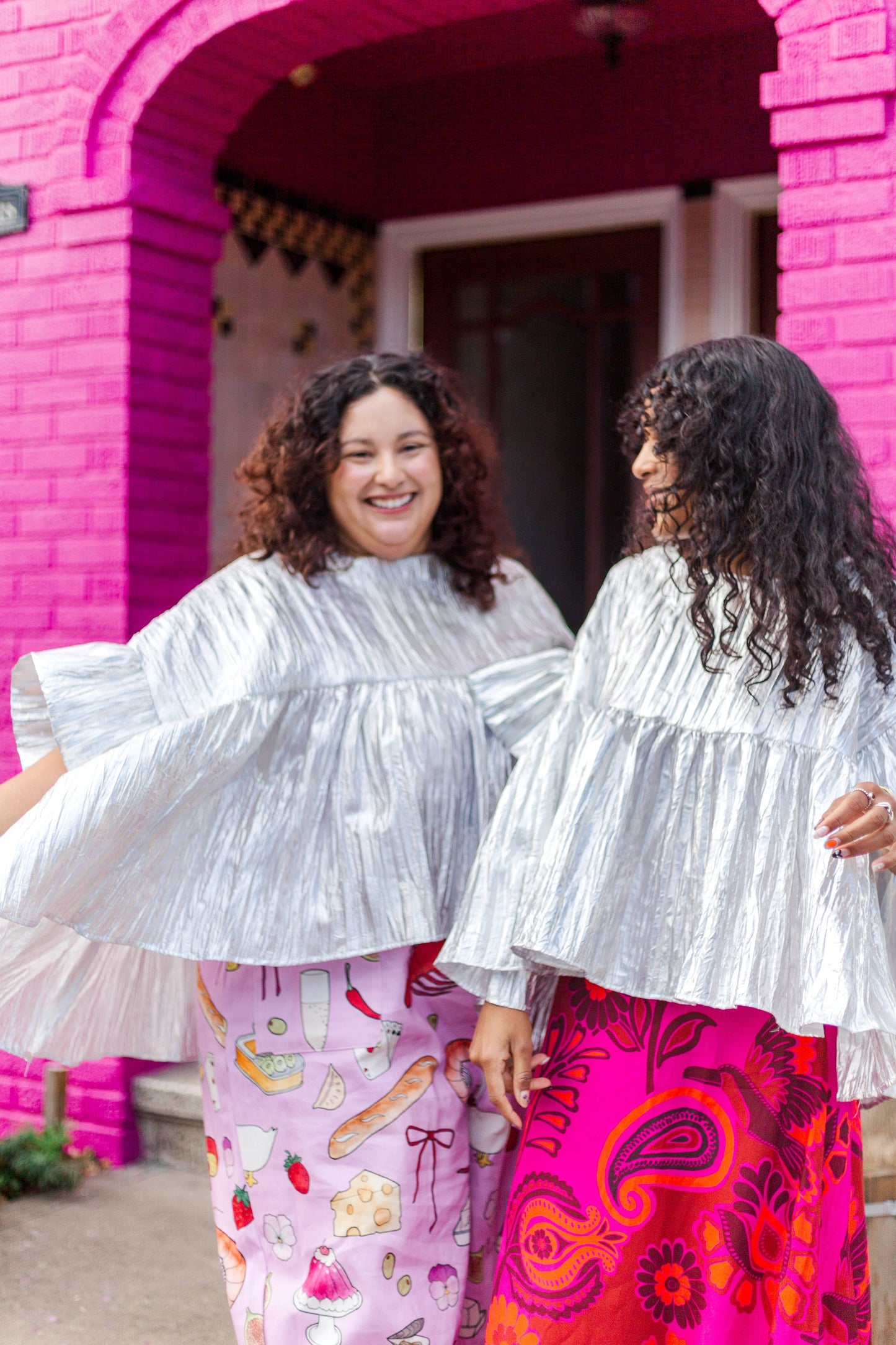 Size-Inclusive Plus Size Womens Silver Metallic Gathered Top