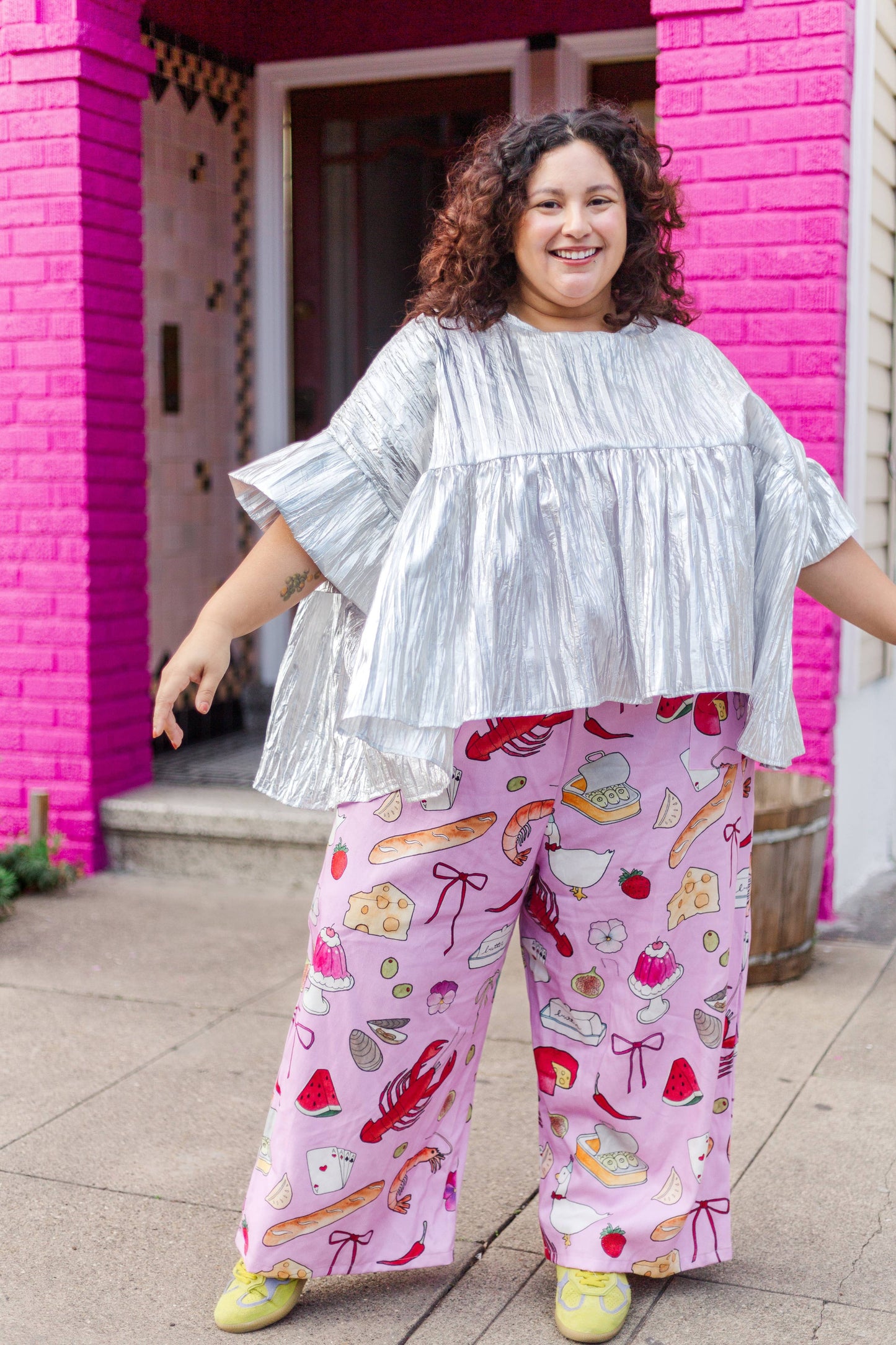 Size-Inclusive Plus Size Womens Silver Metallic Gathered Top