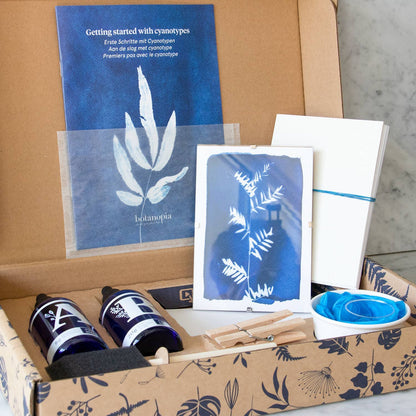 Cyanotype Kit – DIY kit to make blueprints / sun prints
