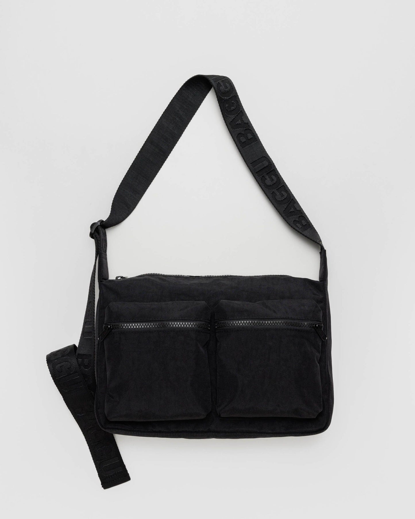 Medium Cargo Crossbody Baggu (More Colors)