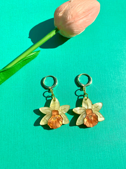 Mini Daffodil Earrings