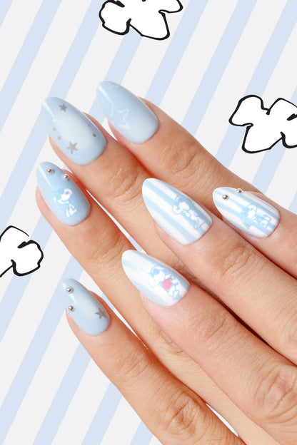 Stripes of Snoopy Nails