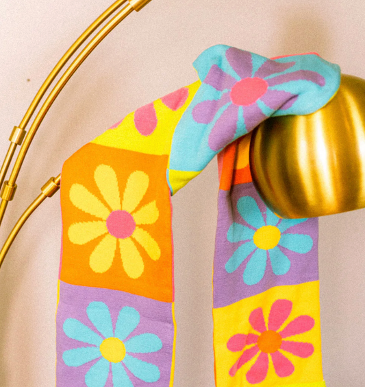 Daisy Knit Scarf