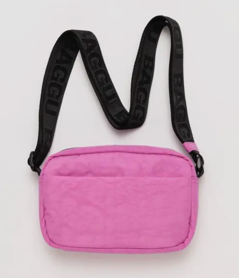 Camera Crossbody Baggu