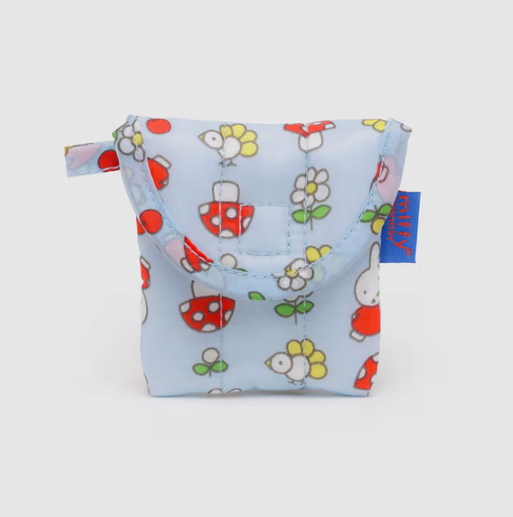 Baggu Puffy Earbuds Case