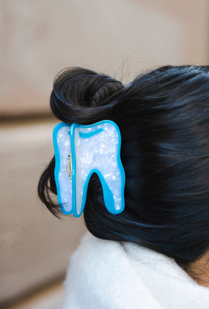 Wisdom Tooth Hair Claw PREORDER