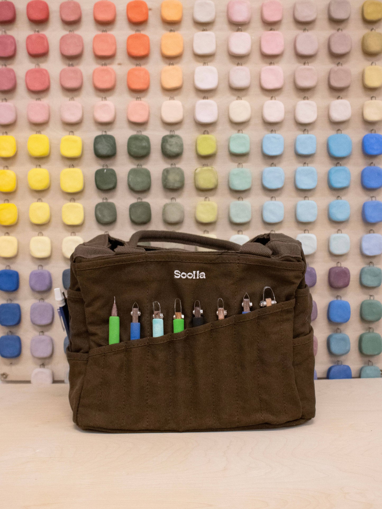 Soolla Studio Artist Bag, Coffee Bean