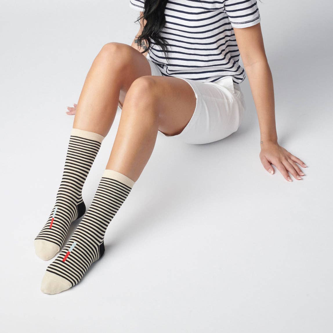 Cole Thin Stripe Crew Socks — Midnight