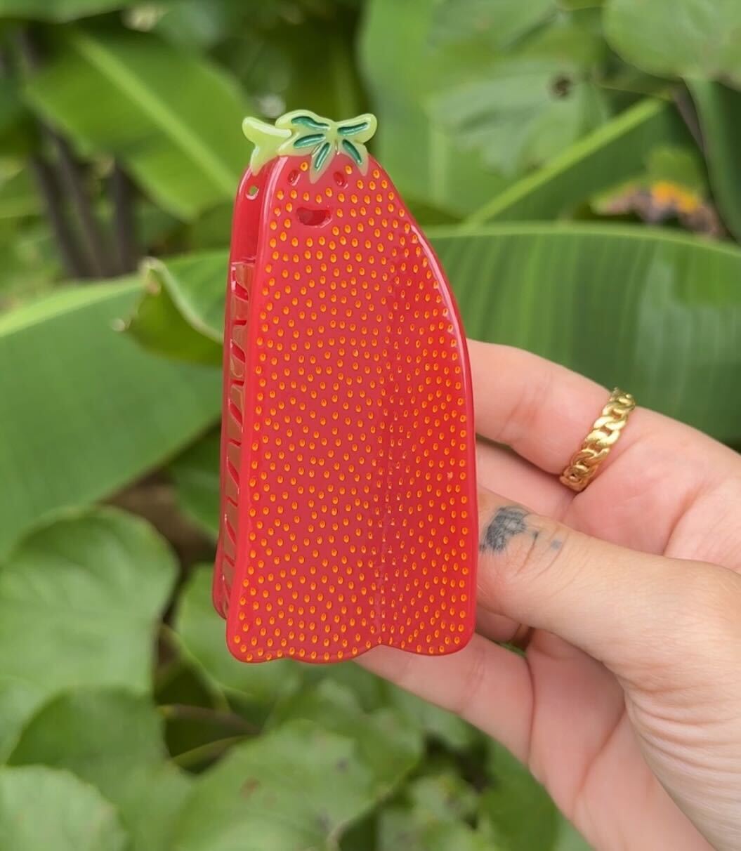 Berry Ghost Claw