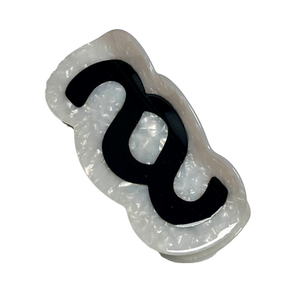 Section Sign Mega Claw